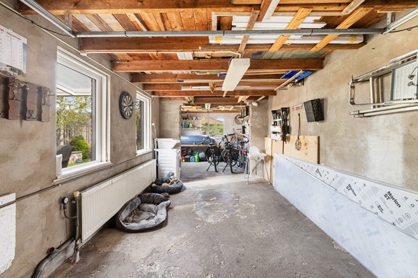 Foto - Te koop:  Royale twee-onder-een-kapwoning met comfort en ruimte!